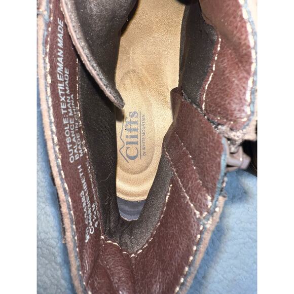 CLIFFS By White Mountain Elibeth Stacked Heel Lace-Up Ankle Bootie - size 9.5 - Picture 8 of 11